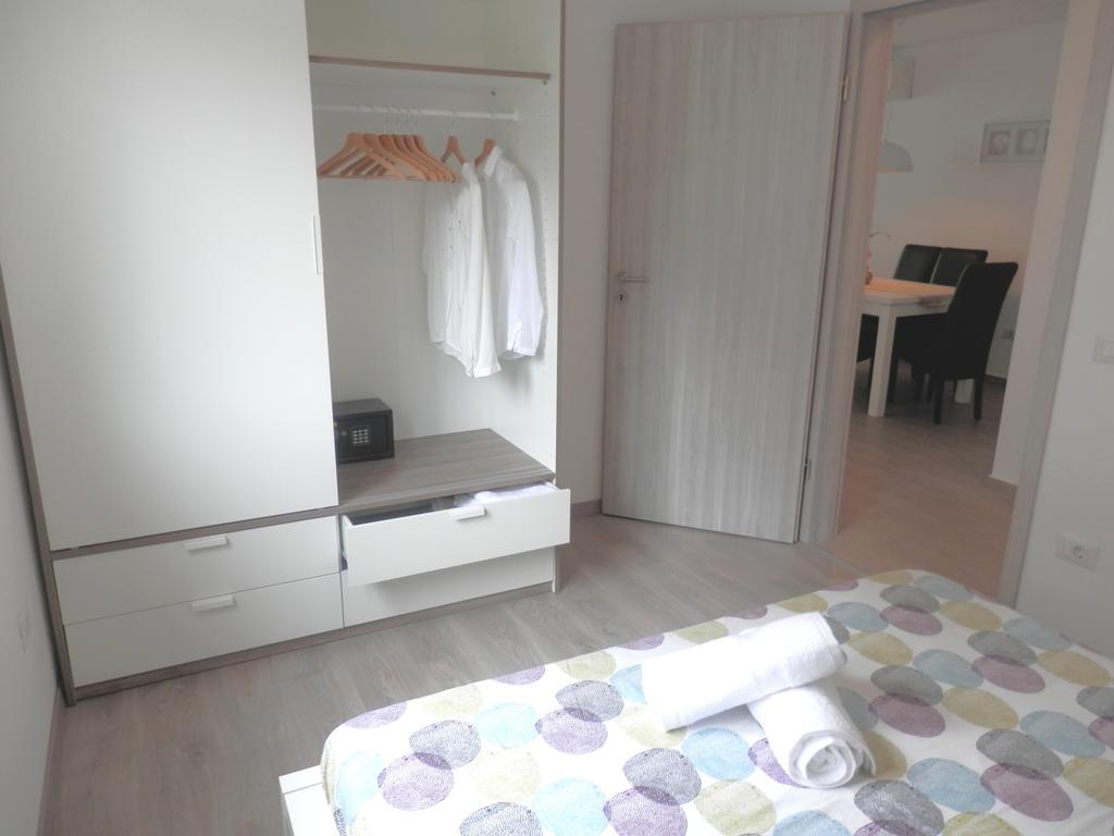 Luna Apartment Poreč Exterior foto